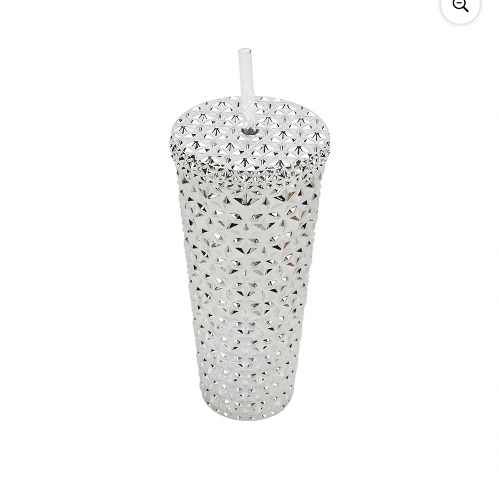 Plastic Double Wall Insulated Textured Tumbler with Straw, Silver Metall… - Picture 3 of 3